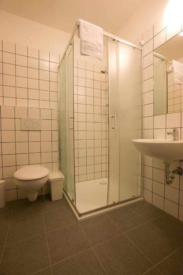 Hostel U Zlateho Kohouta Kroměříž Kültér fotó